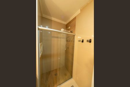 Casa à venda com 220m², 3 quartos e 4 vagas Casa à venda com 220m², 3 quartos e 4 vagasBanheiro da Suíte