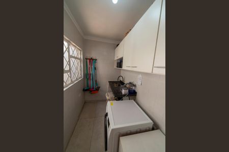 Casa à venda com 220m², 3 quartos e 4 vagas Casa à venda com 220m², 3 quartos e 4 vagasÁrea de Serviço