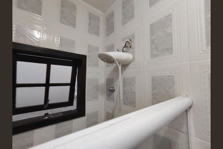 Casa à venda com 180m², 2 quartos e 2 vagas Casa à venda com 180m², 2 quartos e 2 vagasBanheiro da Suíte