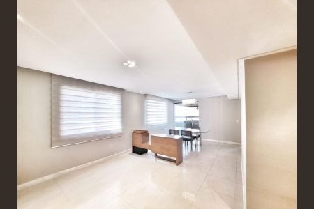 Apartamento à venda com 160m², 3 quartos e 4 vagas Apartamento à venda com 160m², 3 quartos e 4 vagasSala