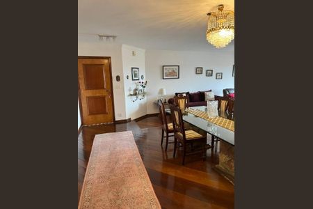 Apartamento à venda com 154m², 4 quartos e 3 vagasFoto 09