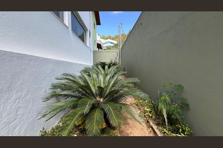 Casa para alugar com 539m², 5 quartos e 8 vagas Casa para alugar com 539m², 5 quartos e 8 vagasjardim