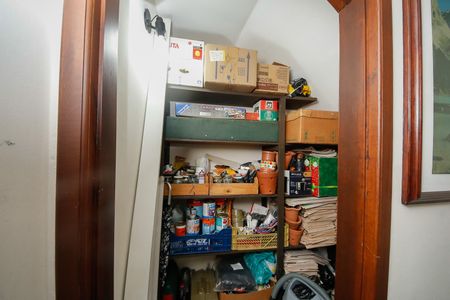 Casa à venda com 207m², 3 quartos e 2 vagasDespensa