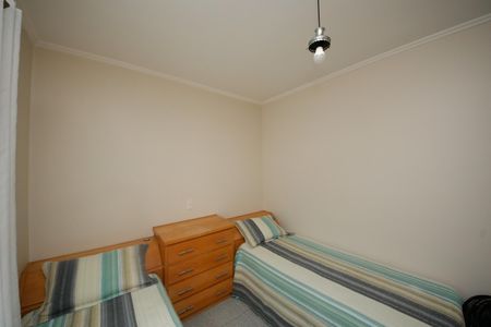 Casa à venda com 207m², 3 quartos e 2 vagasQuarto 3