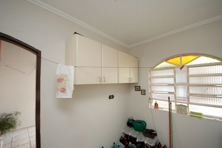 Casa à venda com 207m², 3 quartos e 2 vagasÁrea de Serviço