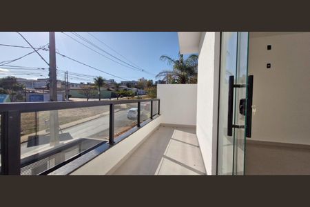 Casa à venda com 180m², 3 quartos e 2 vagasVaranda da Suíte