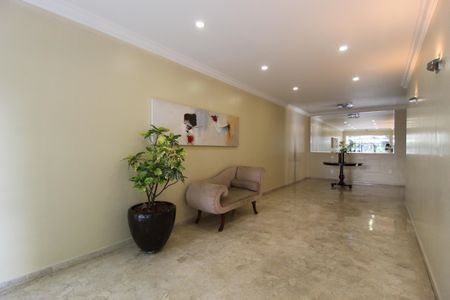 Apartamento à venda com 92m², 2 quartos e 1 vagaHall Social