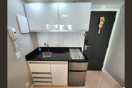 Apartamento para alugar com 32m², 1 quarto e 1 vaga Apartamento para alugar com 32m², 1 quarto e 1 vagaStudio