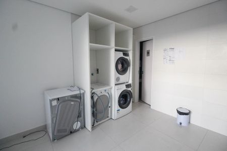 Apartamento à venda com 24m², 1 quarto e sem vaga Apartamento à venda com 24m², 1 quarto e sem vagaLavanderia