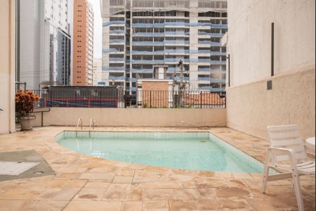 Apartamento à venda com 128m², 3 quartos e 3 vagasÁrea comum - Piscina 1