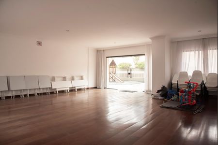 Apartamento à venda com 128m², 3 quartos e 3 vagasÁrea comum - Salão de festas