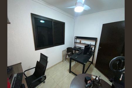 Casa à venda com 230m², 3 quartos e 4 vagas Casa à venda com 230m², 3 quartos e 4 vagasFoto 37