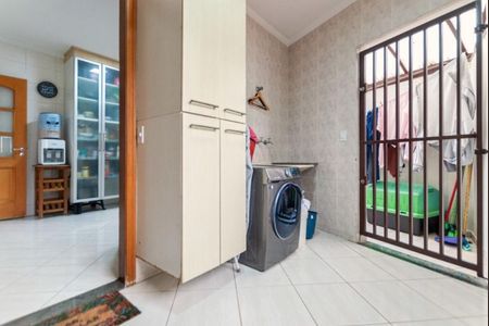 Casa à venda com 211m², 3 quartos e 4 vagas Casa à venda com 211m², 3 quartos e 4 vagasFoto 25