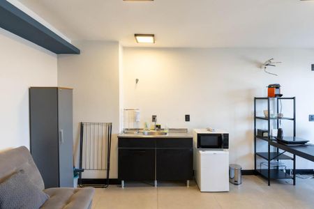 Studio à venda com 38m², 1 quarto e sem vaga Studio à venda com 38m², 1 quarto e sem vagaCozinha