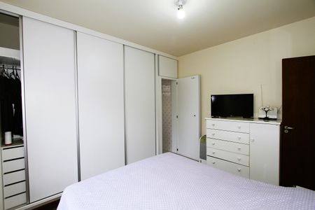 Apartamento à venda com 180m², 4 quartos e 2 vagasSuíte