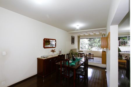 Apartamento à venda com 180m², 4 quartos e 2 vagasSala 2