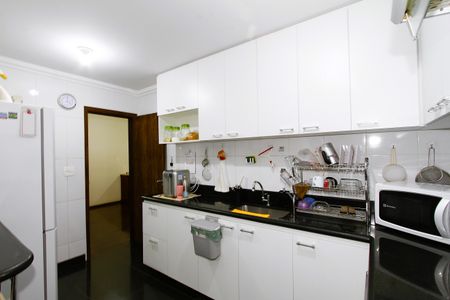Apartamento à venda com 180m², 4 quartos e 2 vagasCozinha