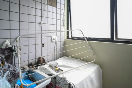 Apartamento à venda com 48m², 2 quartos e 1 vaga Apartamento à venda com 48m², 2 quartos e 1 vagaÁrea de Serviço