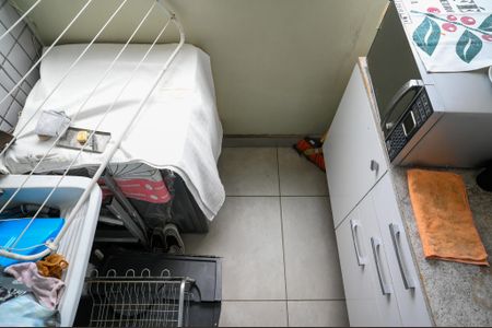 Apartamento à venda com 48m², 2 quartos e 1 vaga Apartamento à venda com 48m², 2 quartos e 1 vagaÁrea de Serviço