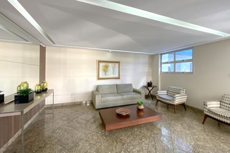 Apartamento à venda com 129m², 4 quartos e 2 vagas Apartamento à venda com 129m², 4 quartos e 2 vagasÁrea comum - Hall