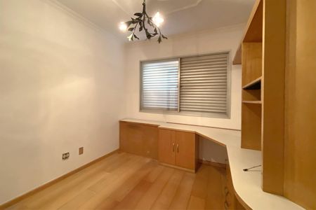 Apartamento à venda com 129m², 4 quartos e 2 vagas Apartamento à venda com 129m², 4 quartos e 2 vagasQuarto 1