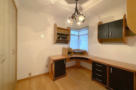 Apartamento à venda com 129m², 4 quartos e 2 vagas Apartamento à venda com 129m², 4 quartos e 2 vagasQuarto 3