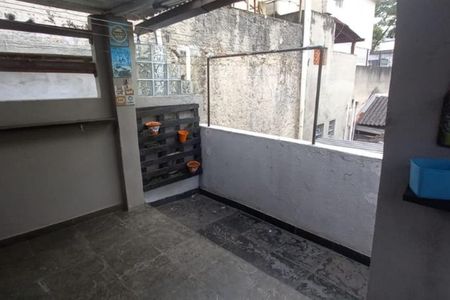 Casa à venda com 100m², 3 quartos e 2 vagas