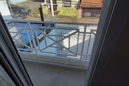 Casa à venda com 74m², 2 quartos e 2 vagas