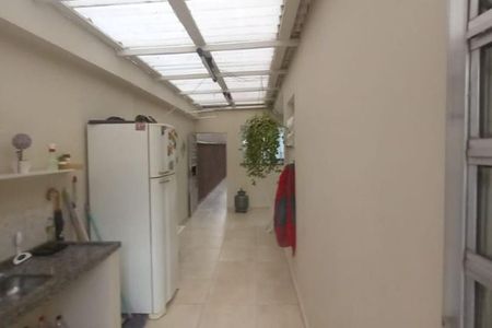 Casa à venda com 197m², 3 quartos e 2 vagas
