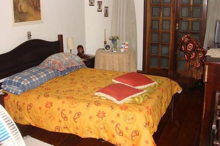 Casa à venda com 3 quartos, 246m² em Vila América, Santo André