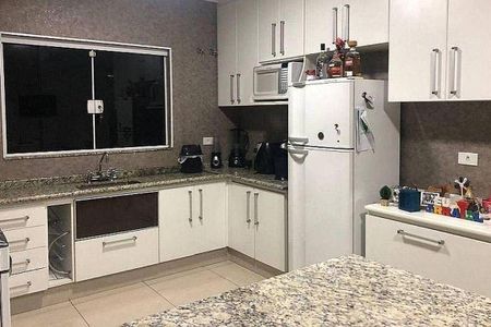 Casa à venda com 190m², 3 quartos e 2 vagas
