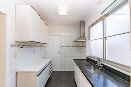 Apartamento para alugar com 85m², 3 quartos e 2 vagas Apartamento para alugar com 85m², 3 quartos e 2 vagasCozinha
