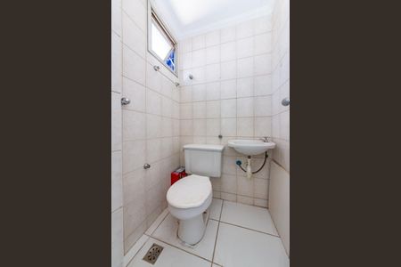 Apartamento para alugar com 85m², 3 quartos e 2 vagas Apartamento para alugar com 85m², 3 quartos e 2 vagasBanheiro de serviço