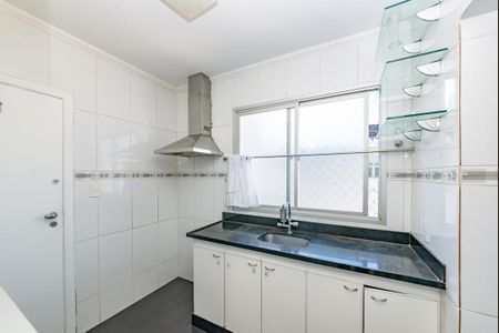 Apartamento para alugar com 85m², 3 quartos e 2 vagas Apartamento para alugar com 85m², 3 quartos e 2 vagasCozinha