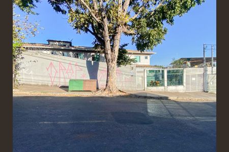 Casa de condomínio à venda com 103m², 2 quartos e 1 vaga Casa de condomínio à venda com 103m², 2 quartos e 1 vagaFachada