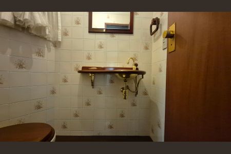 Apartamento à venda com 135m², 3 quartos e 2 vagas Apartamento à venda com 135m², 3 quartos e 2 vagasLavabo