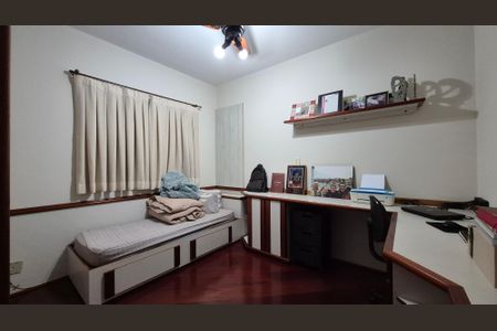 Apartamento à venda com 135m², 3 quartos e 2 vagas Apartamento à venda com 135m², 3 quartos e 2 vagasQuarto 3