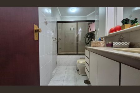 Apartamento à venda com 135m², 3 quartos e 2 vagas Apartamento à venda com 135m², 3 quartos e 2 vagasBanheiro Social