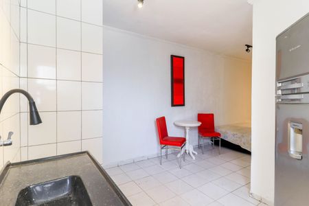 Studio para alugar com 17m², 1 quarto e sem vaga Studio para alugar com 17m², 1 quarto e sem vagaCozinha