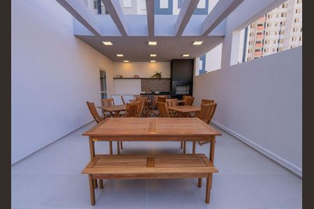 Apartamento à venda com 36m², 2 quartos e sem vaga Apartamento à venda com 36m², 2 quartos e sem vagaÁrea comum - Churrasqueira