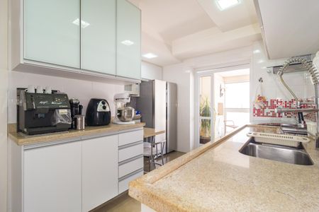 Apartamento à venda com 160m², 3 quartos e 3 vagas Apartamento à venda com 160m², 3 quartos e 3 vagasCozinha