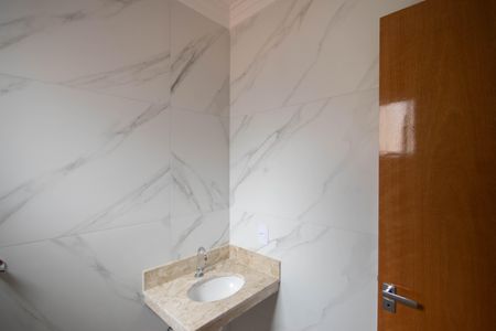 Apartamento à venda com 52m², 2 quartos e 1 vaga Apartamento à venda com 52m², 2 quartos e 1 vagaBanheiro da Suíte 2
