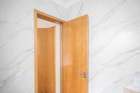 Apartamento à venda com 52m², 2 quartos e 1 vaga Apartamento à venda com 52m², 2 quartos e 1 vagaBanheiro da Suíte 2