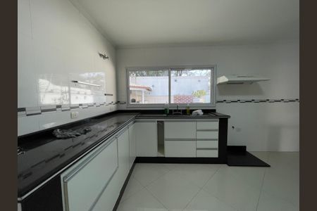 Casa de condomínio para alugar com 500m², 6 quartos e 8 vagasCozinha