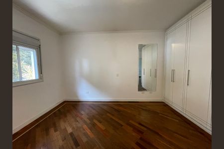 Casa de condomínio para alugar com 500m², 6 quartos e 8 vagasSuíte 3