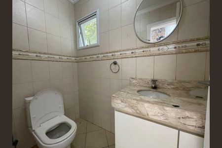 Casa de condomínio para alugar com 500m², 6 quartos e 8 vagasBanheiro 5