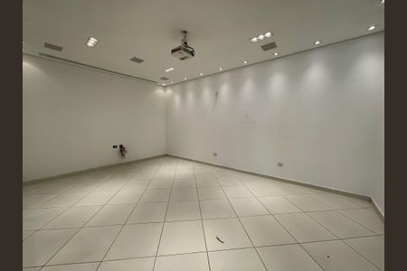 Casa de condomínio para alugar com 500m², 6 quartos e 8 vagasCinema