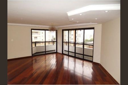 Apartamento à venda com 208m², 3 quartos e 3 vagasFoto 04