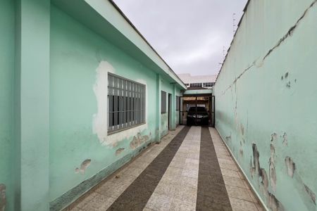 Casa à venda com 232m², 3 quartos e 5 vagas Casa à venda com 232m², 3 quartos e 5 vagasGaragem