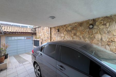 Casa à venda com 232m², 3 quartos e 5 vagas Casa à venda com 232m², 3 quartos e 5 vagasGaragem